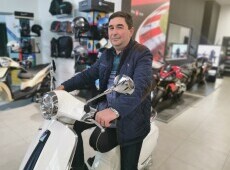 Най-късметлийската Vespa вече има своя собственик