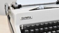 Пишеща машина Olympia