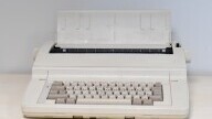 Пишеща машина 